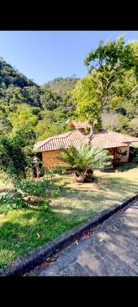 Casa à venda no Condomínio Villa Country em Buenos Aires