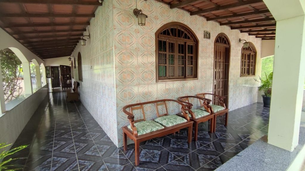 Magnífico sítio de 25.000 m². Localizado em Reta Grande, Guarapari/ES – Com Escritura e RGI. Magnífico sítio de 25.000 m². Localizado em Reta Grande, Guarapari/ES – Com Escritura e RGI.
