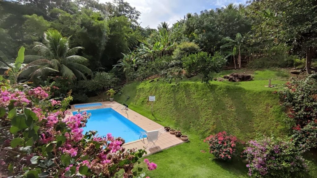 Magnífico sítio de 25.000 m². Localizado em Reta Grande, Guarapari/ES – Com Escritura e RGI. Magnífico sítio de 25.000 m². Localizado em Reta Grande, Guarapari/ES – Com Escritura e RGI.