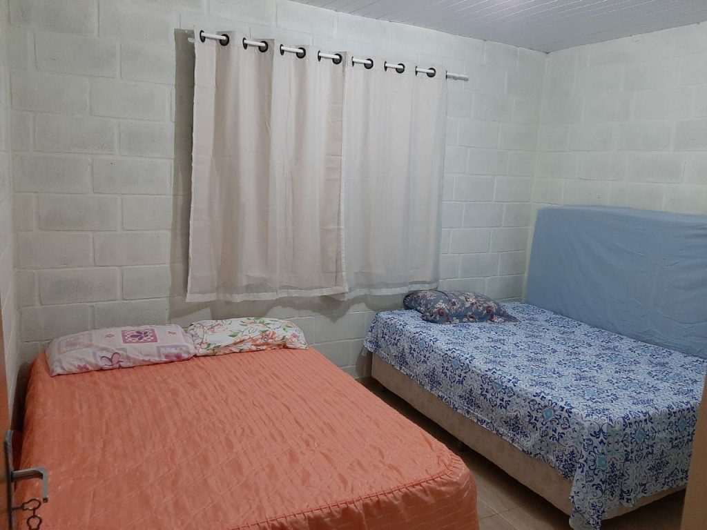 Oportunidade chácara pronta com água para sua família . Oportunidade chácara pronta com água para sua família .
