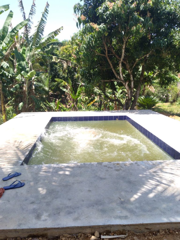 Oportunidade chácara pronta com água para sua família . Oportunidade chácara pronta com água para sua família .