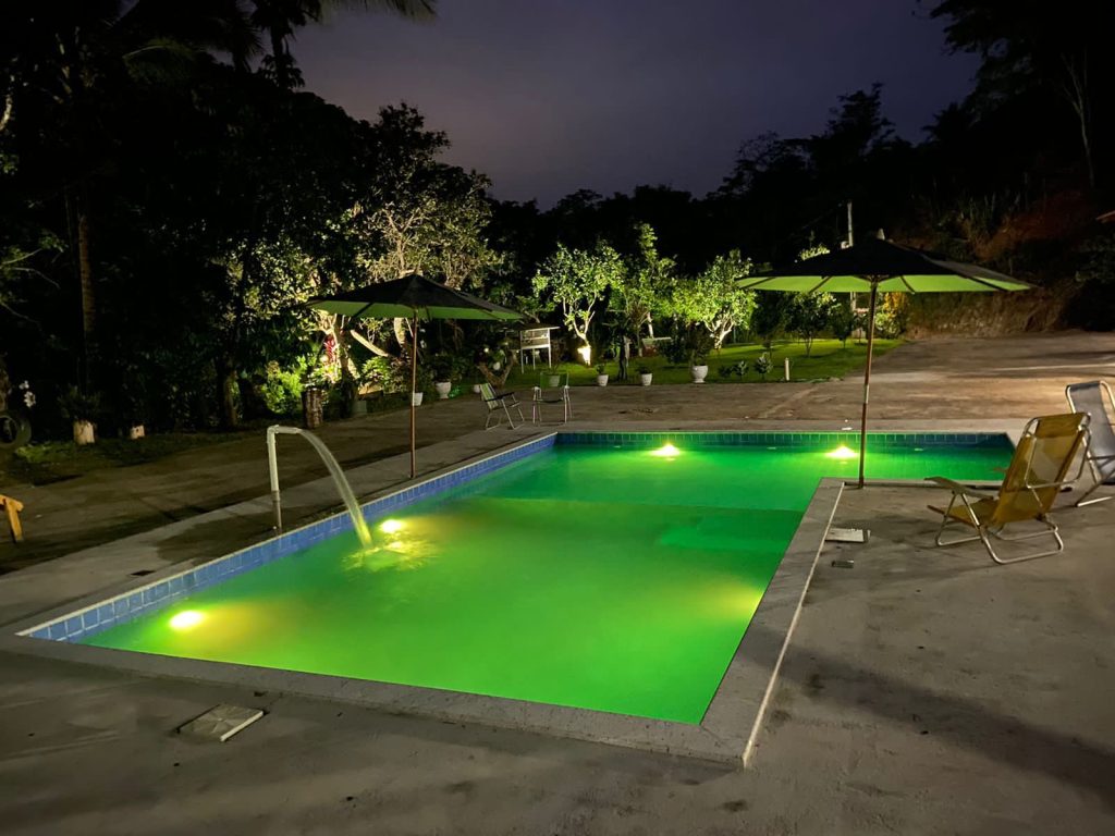 Linda chácara para seu lazer e rendimentos Linda chácara para seu lazer e rendimentos