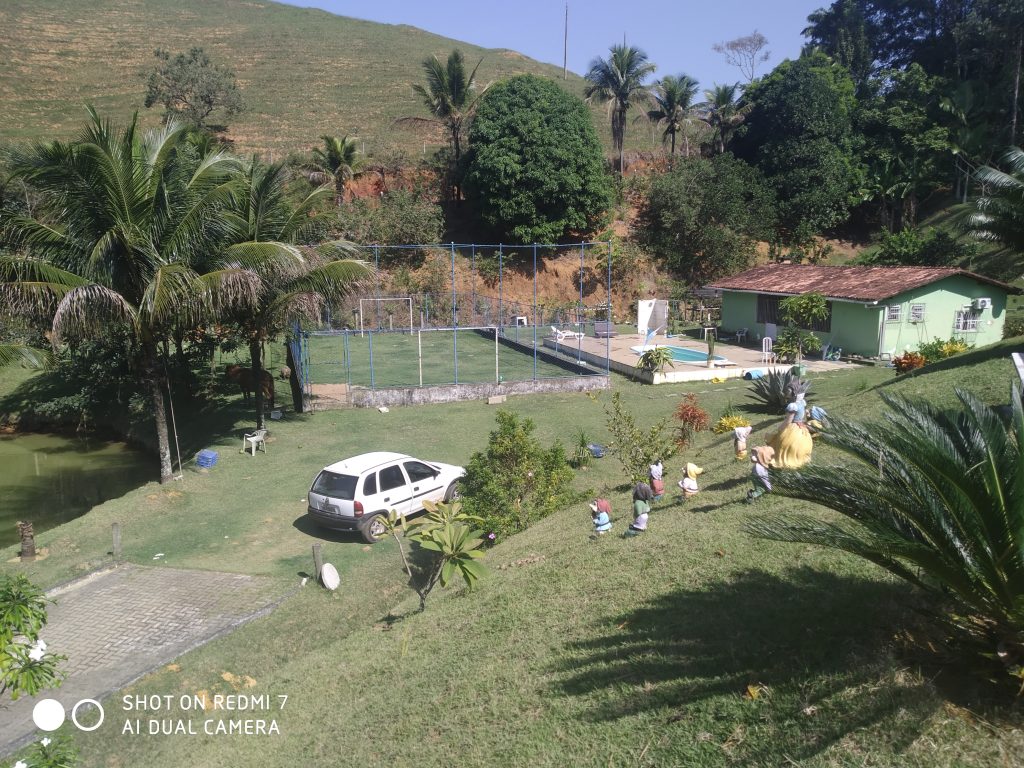Maravilhoso sítio a minutos da cidade de Guarapari Maravilhoso sítio a minutos da cidade de Guarapari