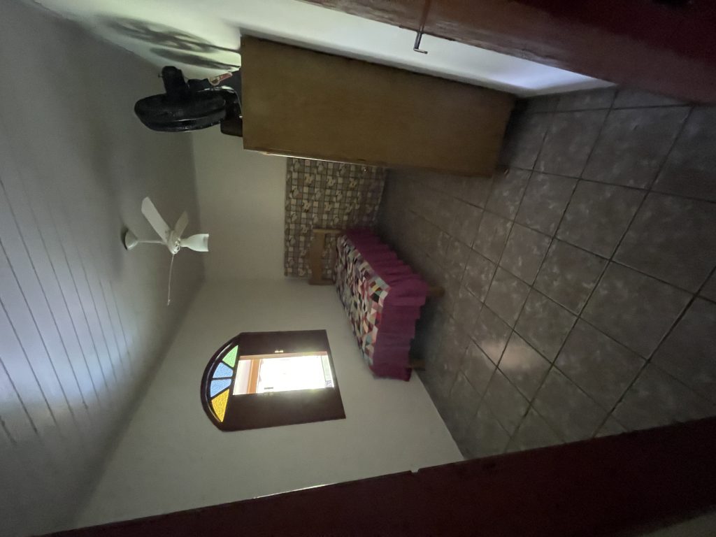 Lindo sítio com muito pasto e uma bela casa Lindo sítio com muito pasto e uma bela casa