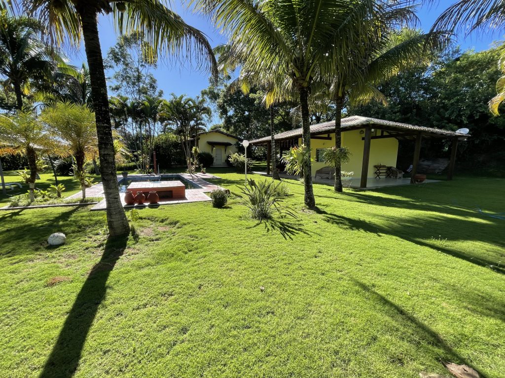 Luxuoso Sítio com Área de Lazer Completa