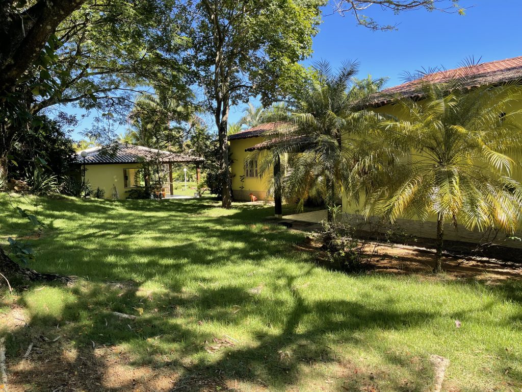 Luxuoso Sítio com Área de Lazer Completa