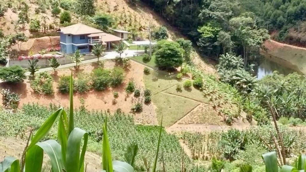 Encantadora chácara em domingos Martins escriturada Encantadora chácara em domingos Martins escriturada