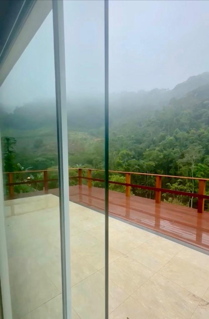 Linda chácara em domingos Martins escriturada Linda chácara em domingos Martins escriturada