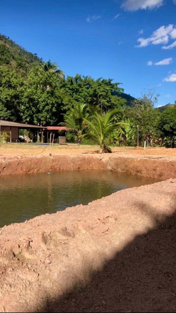 Lindo sitio em santa Leopoldina 25 mil m2