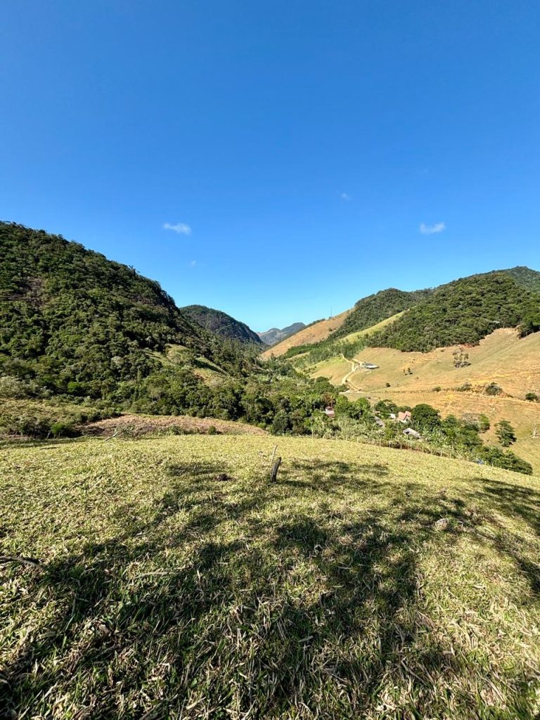 Linda área com uma vista maravilhosa Linda área com uma vista maravilhosa