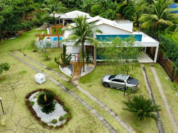 Luxuosa chácara para desfrute de sua família