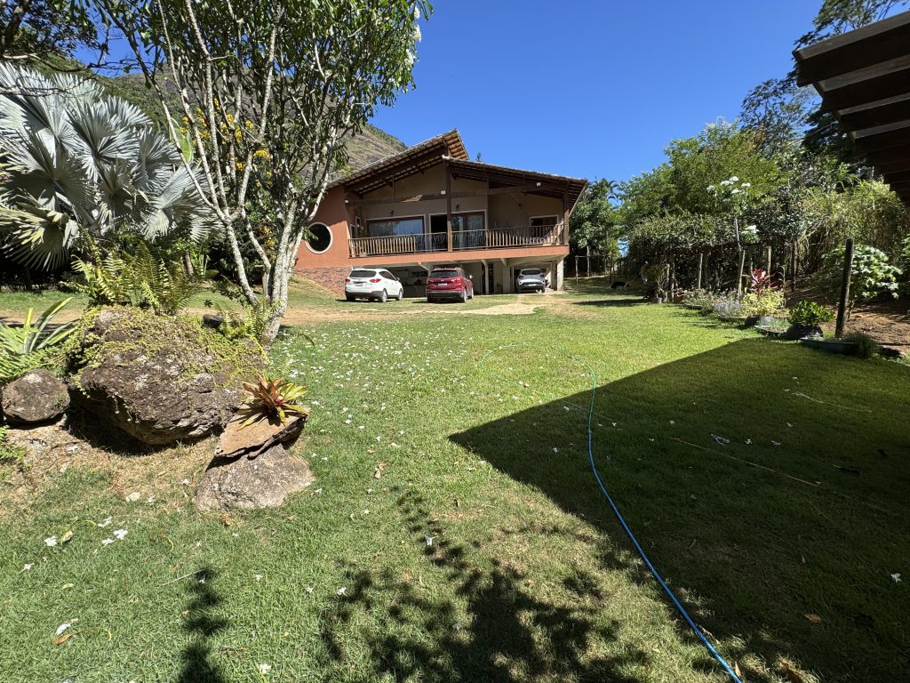 Linda casa em condomínio fechado Buenos Aires