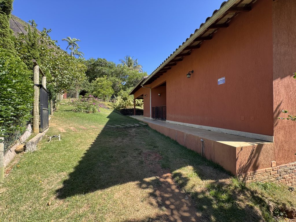 Linda casa em condomínio fechado Buenos Aires