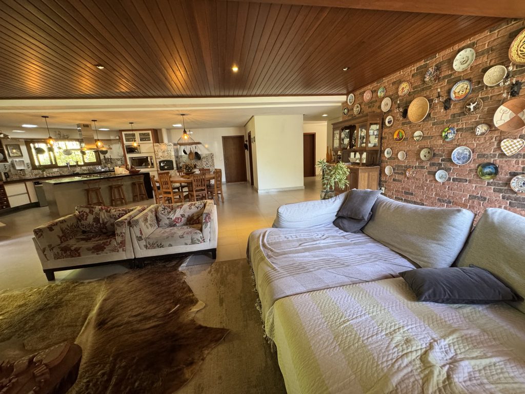 Linda casa em condomínio fechado Buenos Aires