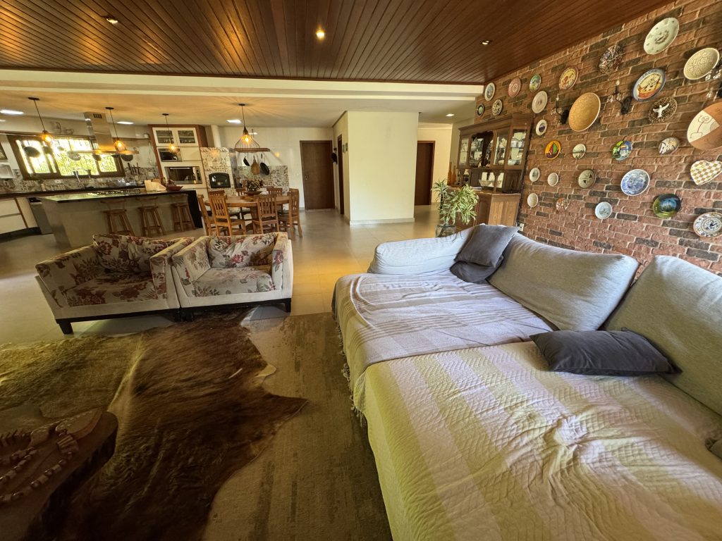 Linda casa em condomínio fechado Buenos Aires
