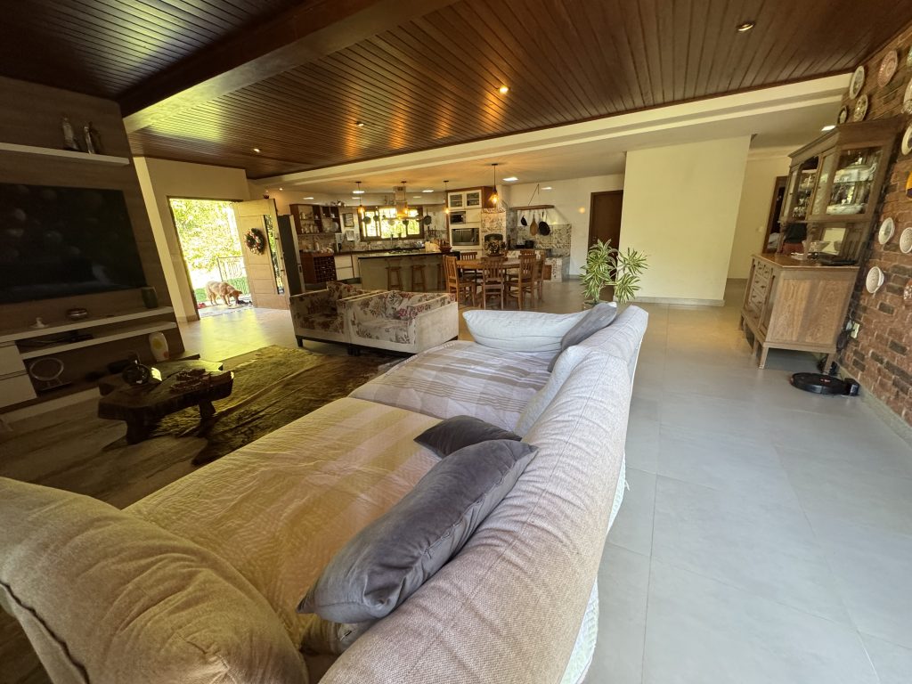 Linda casa em condomínio fechado Buenos Aires